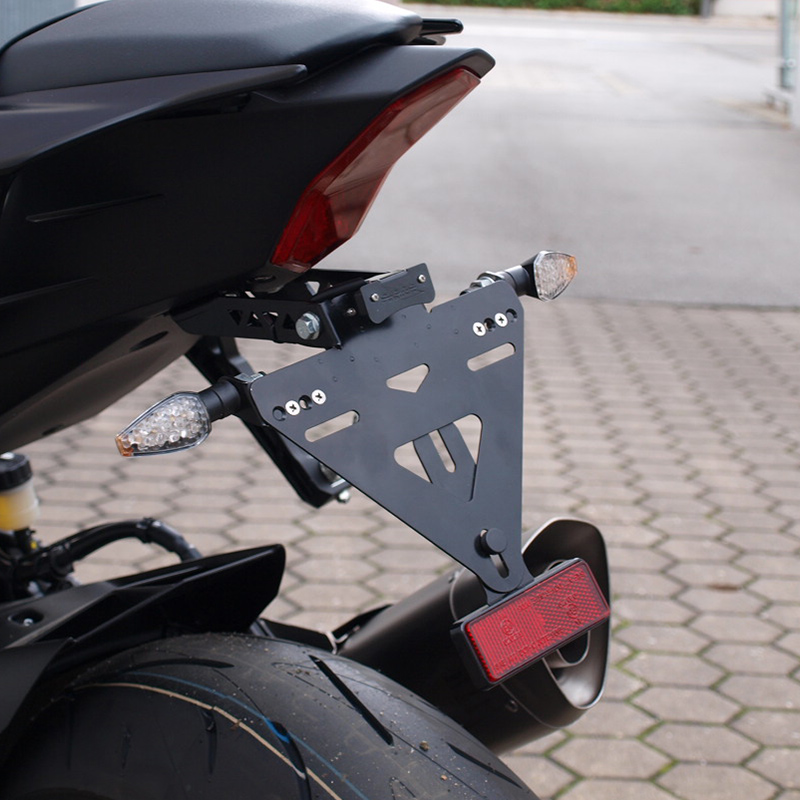 alpha Technik Kennzeichenhalter für Yamaha YZF-R6; Typ RJ27; Modelljahr 2017-