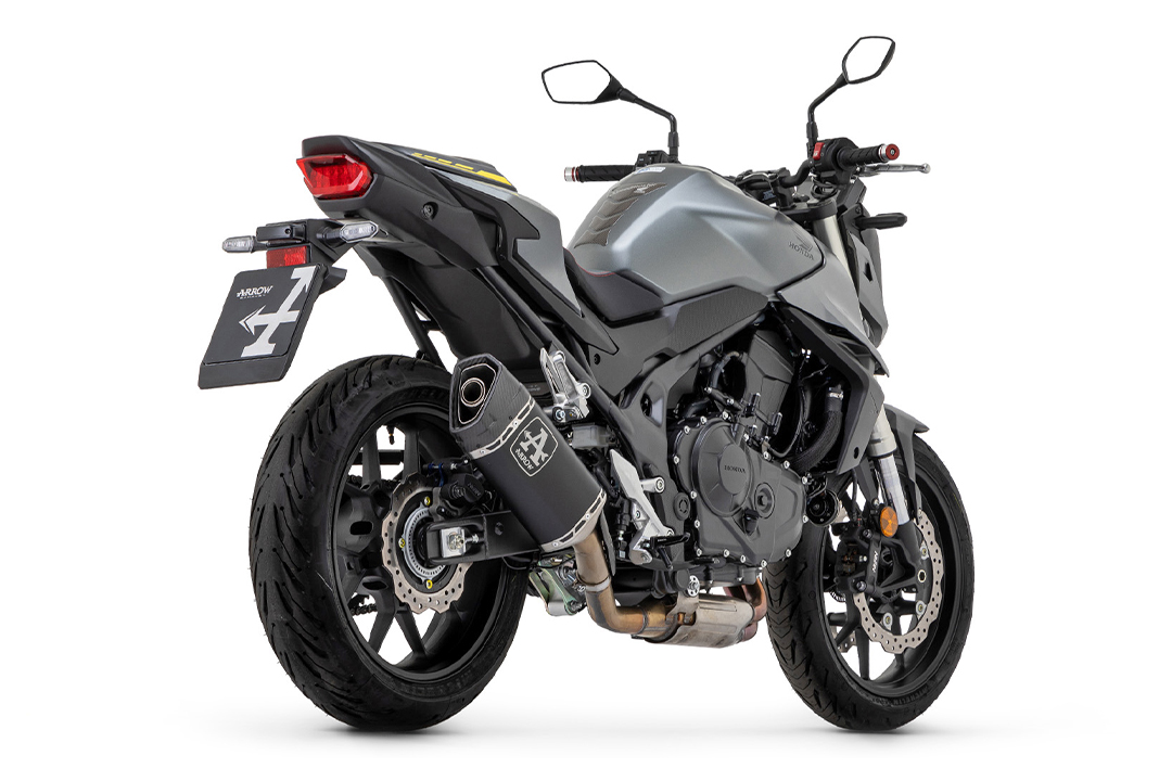 ARROW PISTA DARK Slip-On Titan für Honda CB750 Hornet Modelljahr 2023-