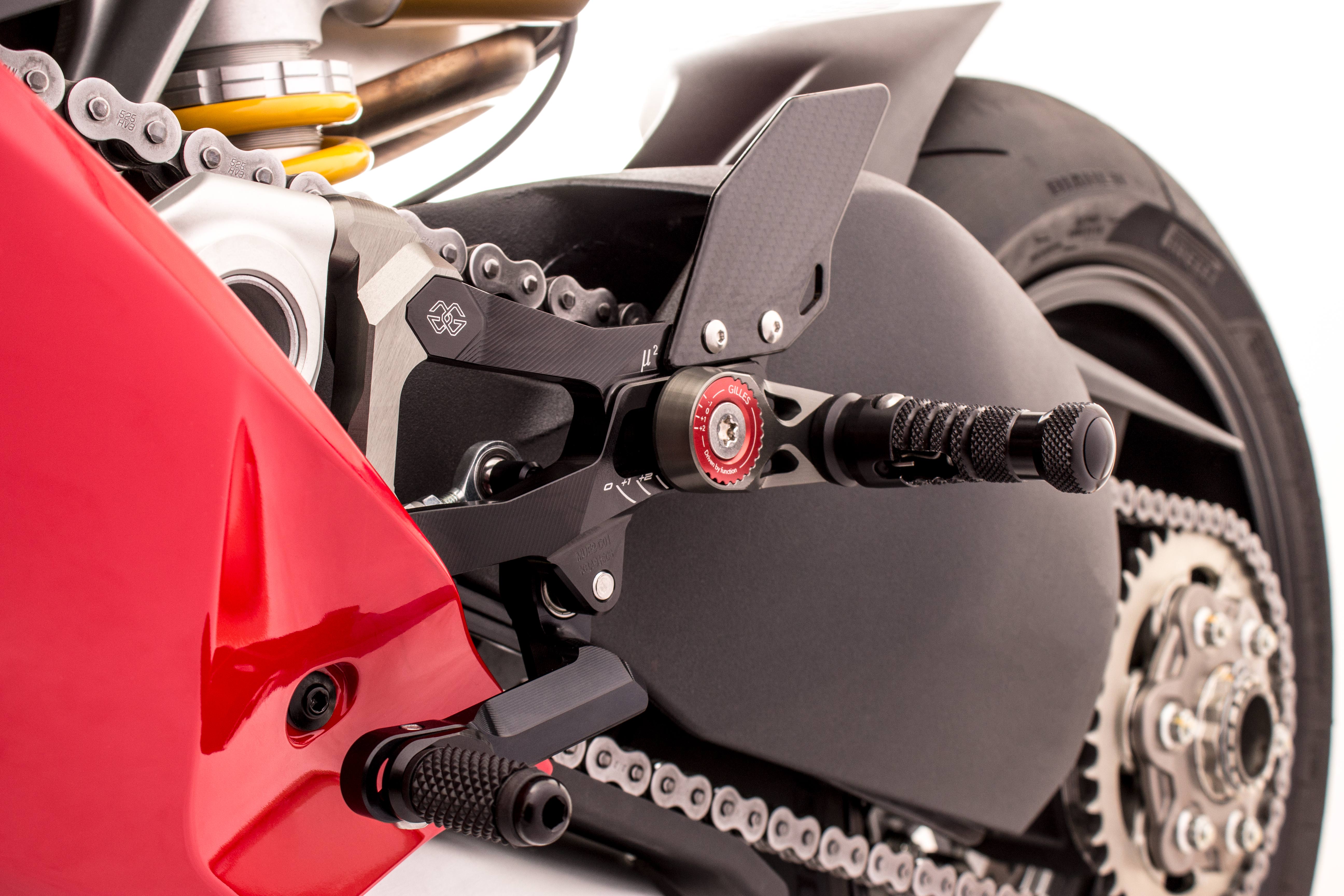 GILLES MUE2 Fußrastenanlage für Ducati Panigale V4 /V4 R / S / SP2, 2018-