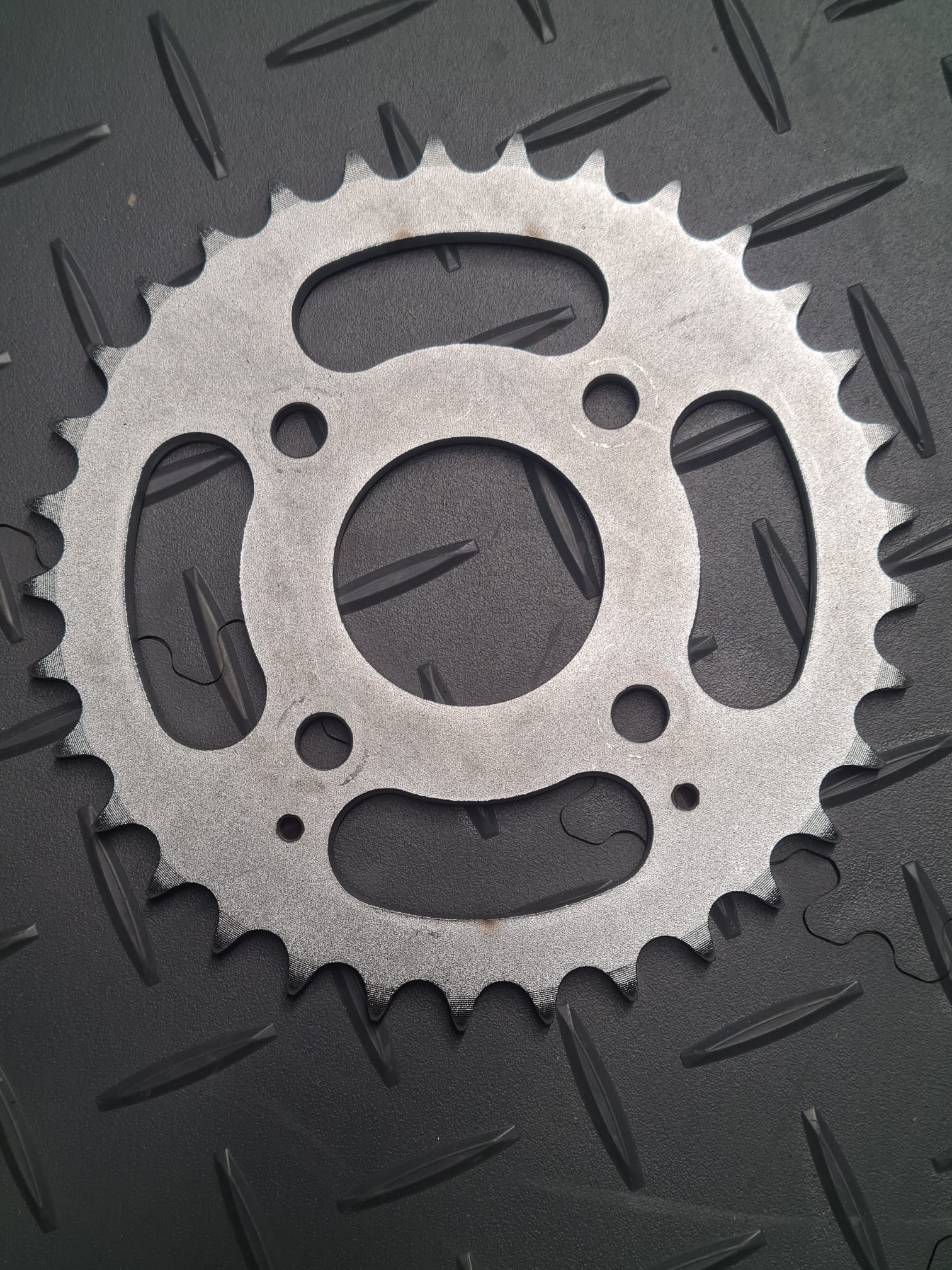 Kettenrad Stahl, 33 Zähne, Teilung 520
