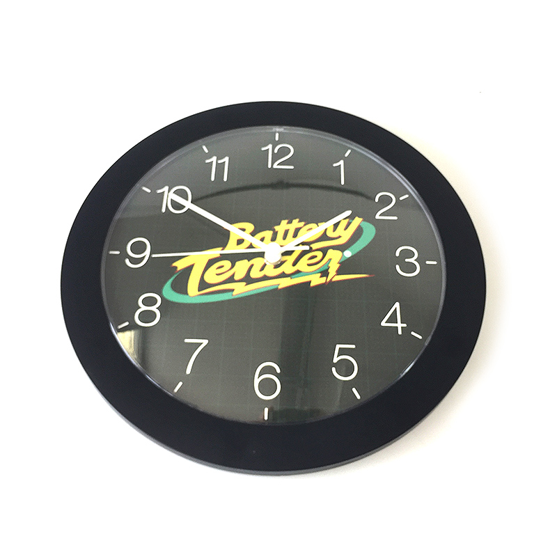 Battery Tender Wanduhr