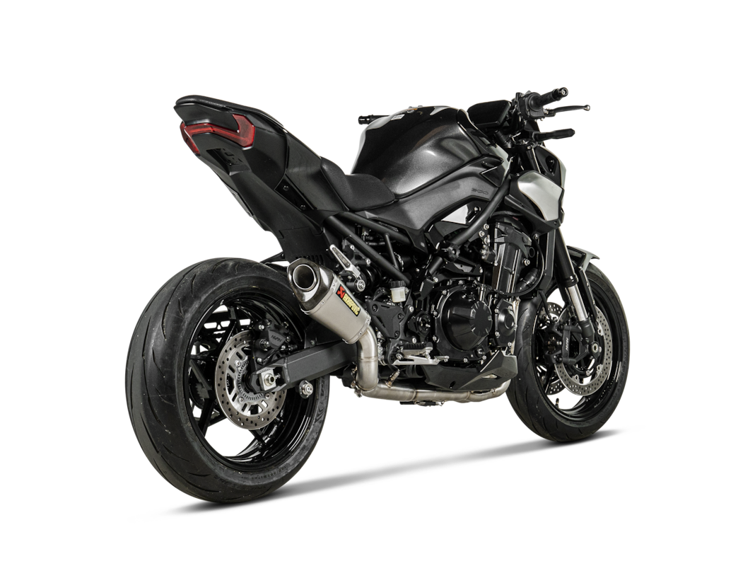 Akrapovic Slip-On Line (Titanium) Auspuff für Kawasaki Z900, 2025-