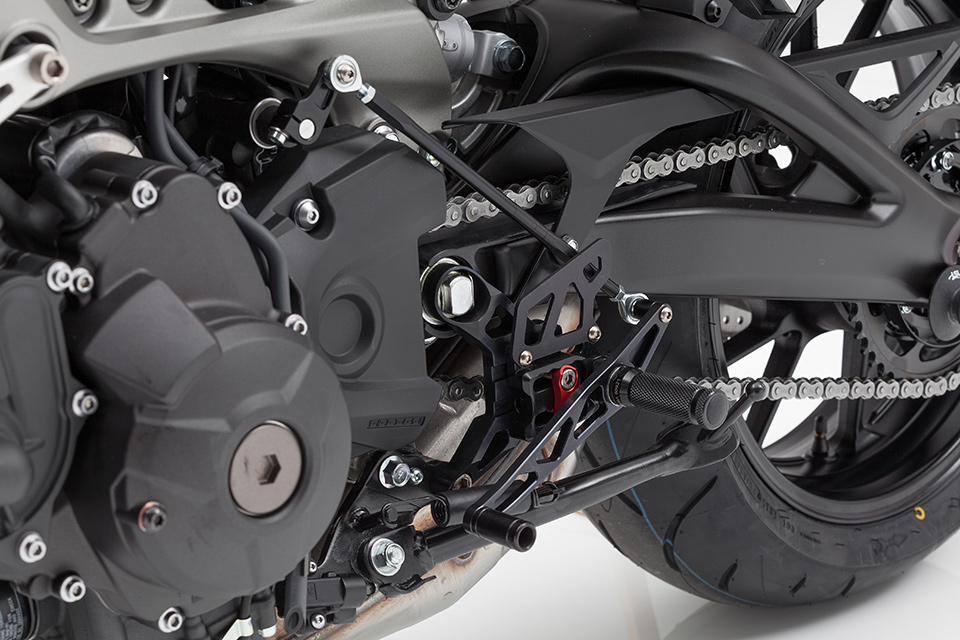 LSL 2Slide Rastenanlage für Yamaha MT09, MT09 Tracer, 2017- , schwarz-rot