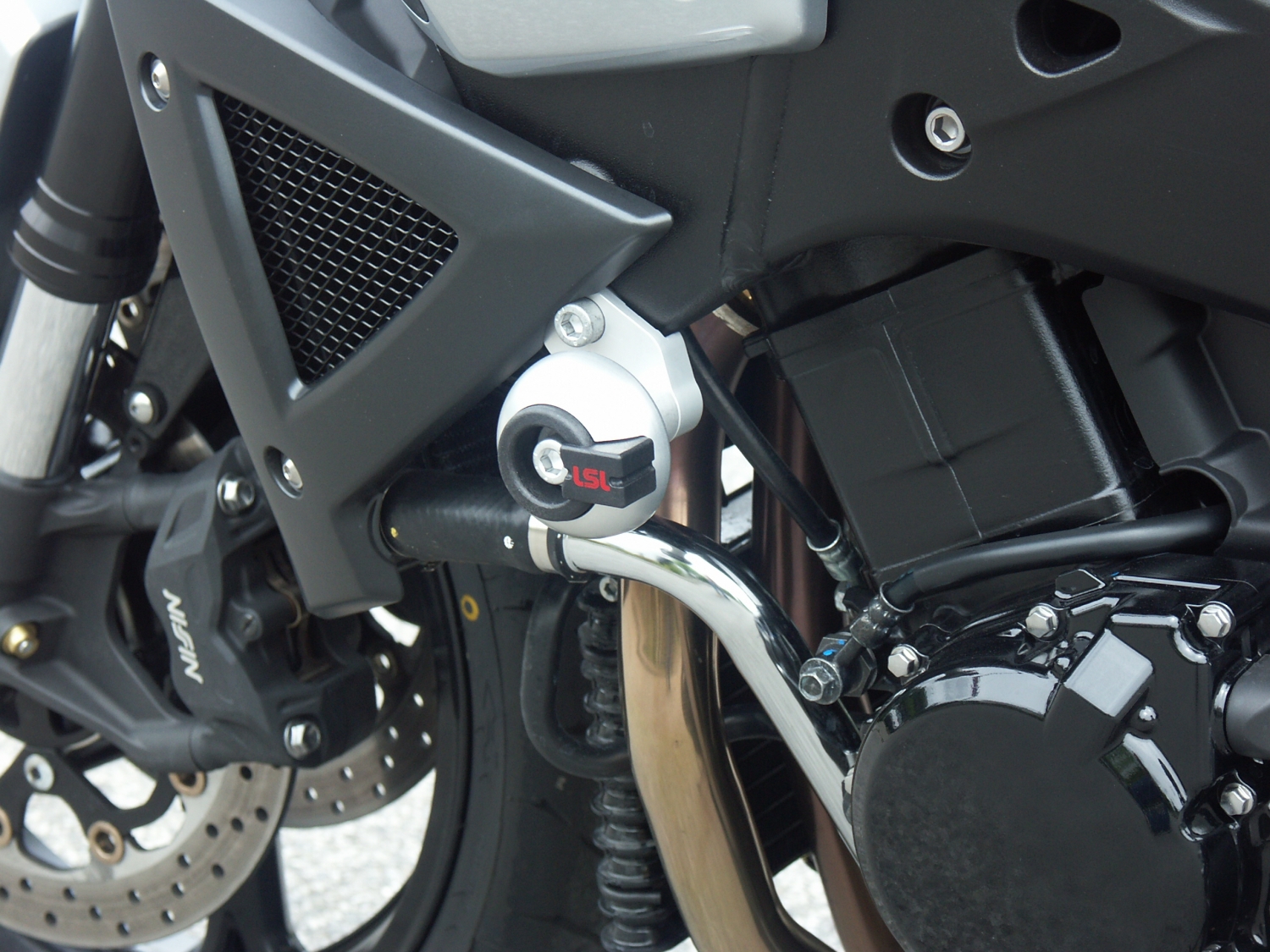 LSL Crash Pad Anbaukit für Suzuki B-King,  2008-2010