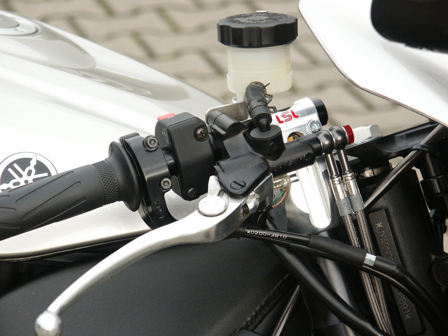 LSL Tour-Match-Kit für Yamaha YZF-R1 02-03