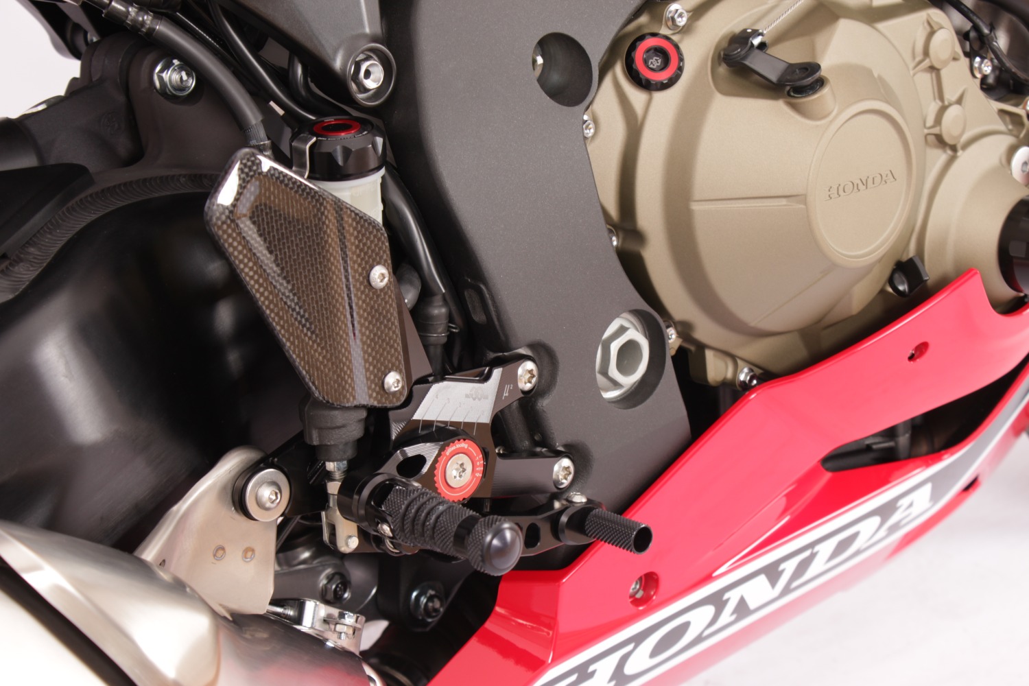 GILLES MUE2 Fußrastenanlage für Honda CBR1000RR SC77 schwarz