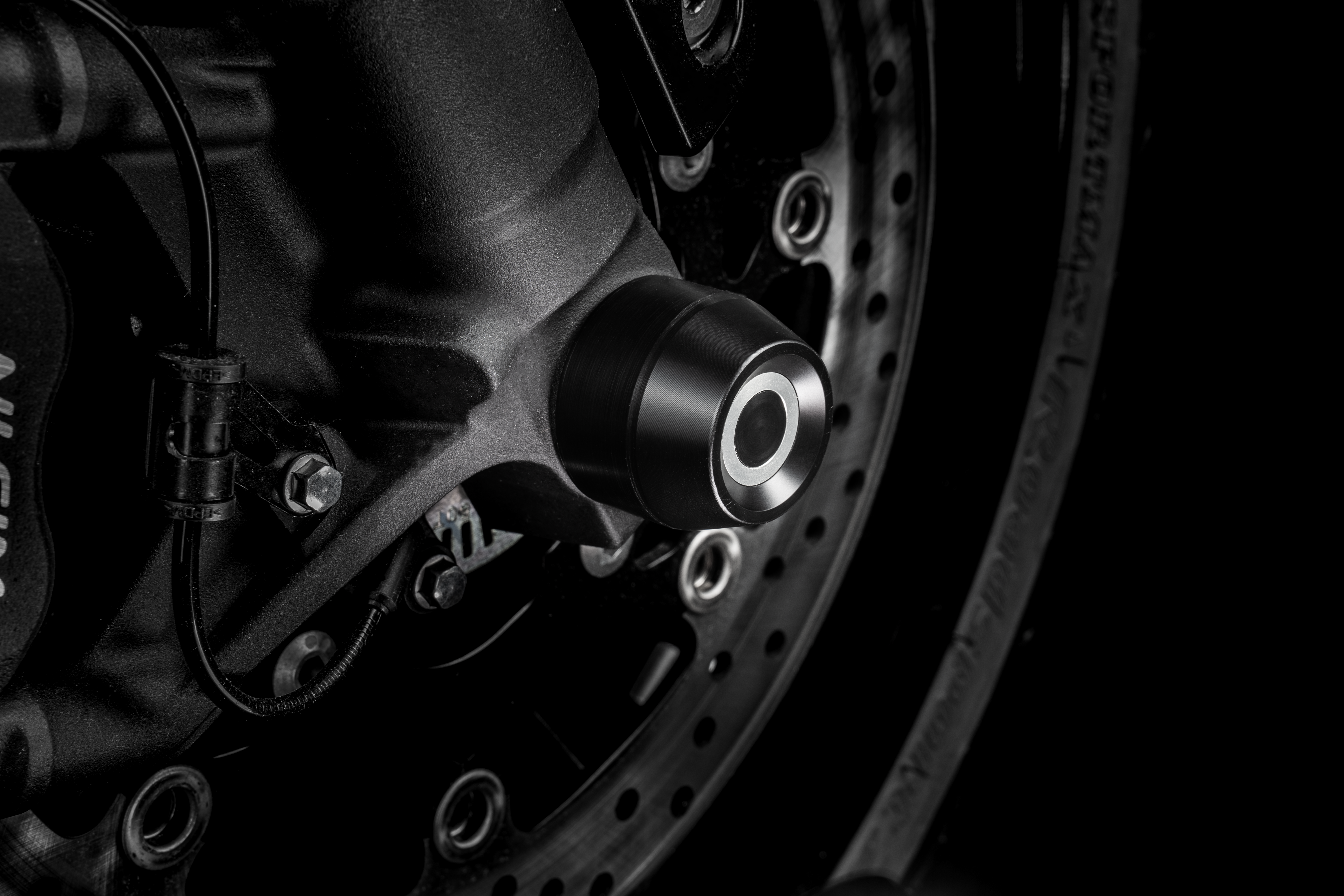 Gilles Achsprotektor vorne, für Suzuki GSX-8S und GSX-8R