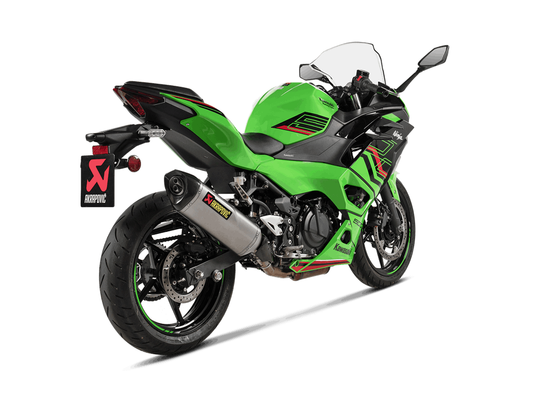 Akrapovic Slip-On Line (Titan) Auspuff für Kawasaki Ninja 500, Z500, 2024-2025