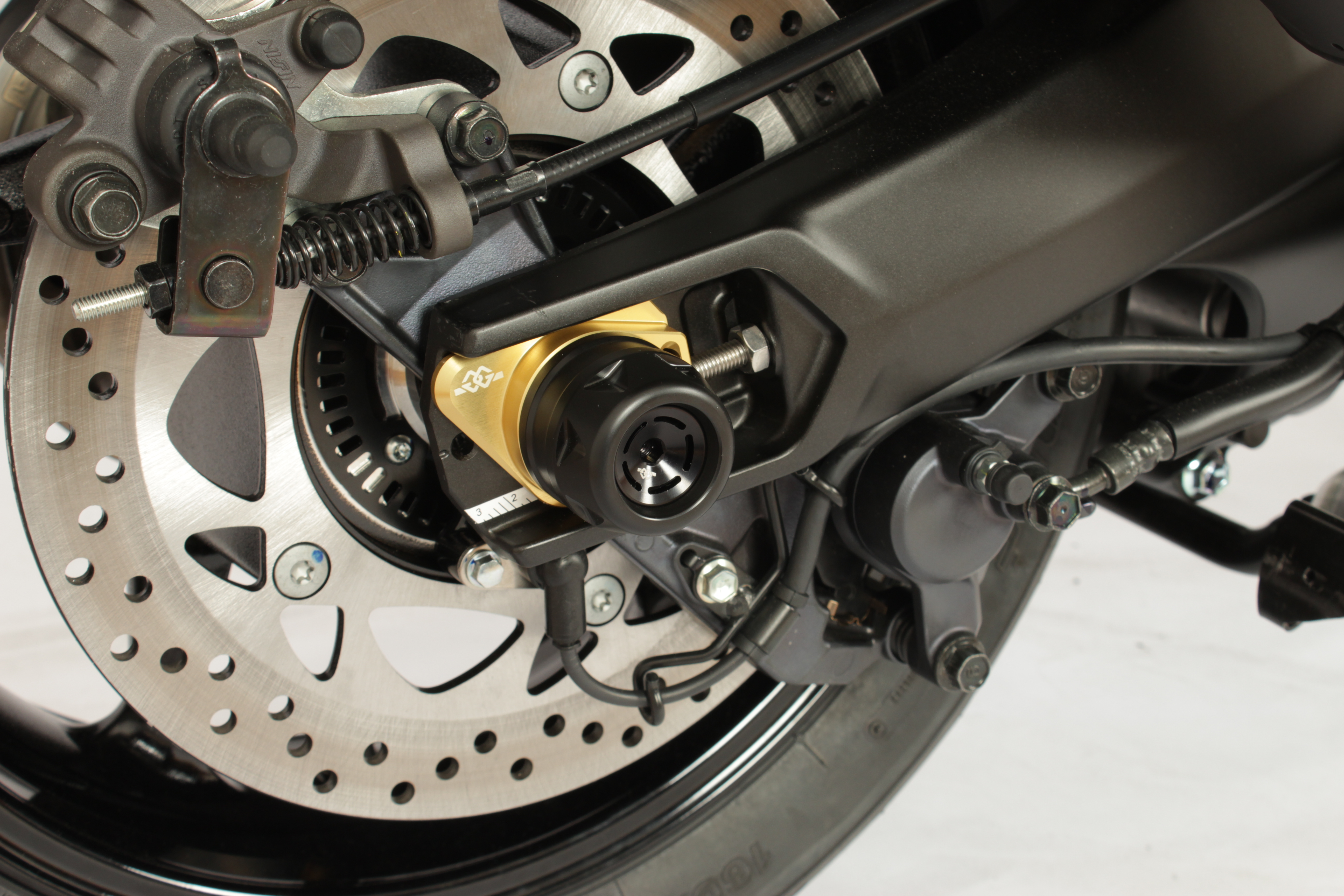 Gilles Achsprotektor hinten, für Yamaha T-Mas 530 560