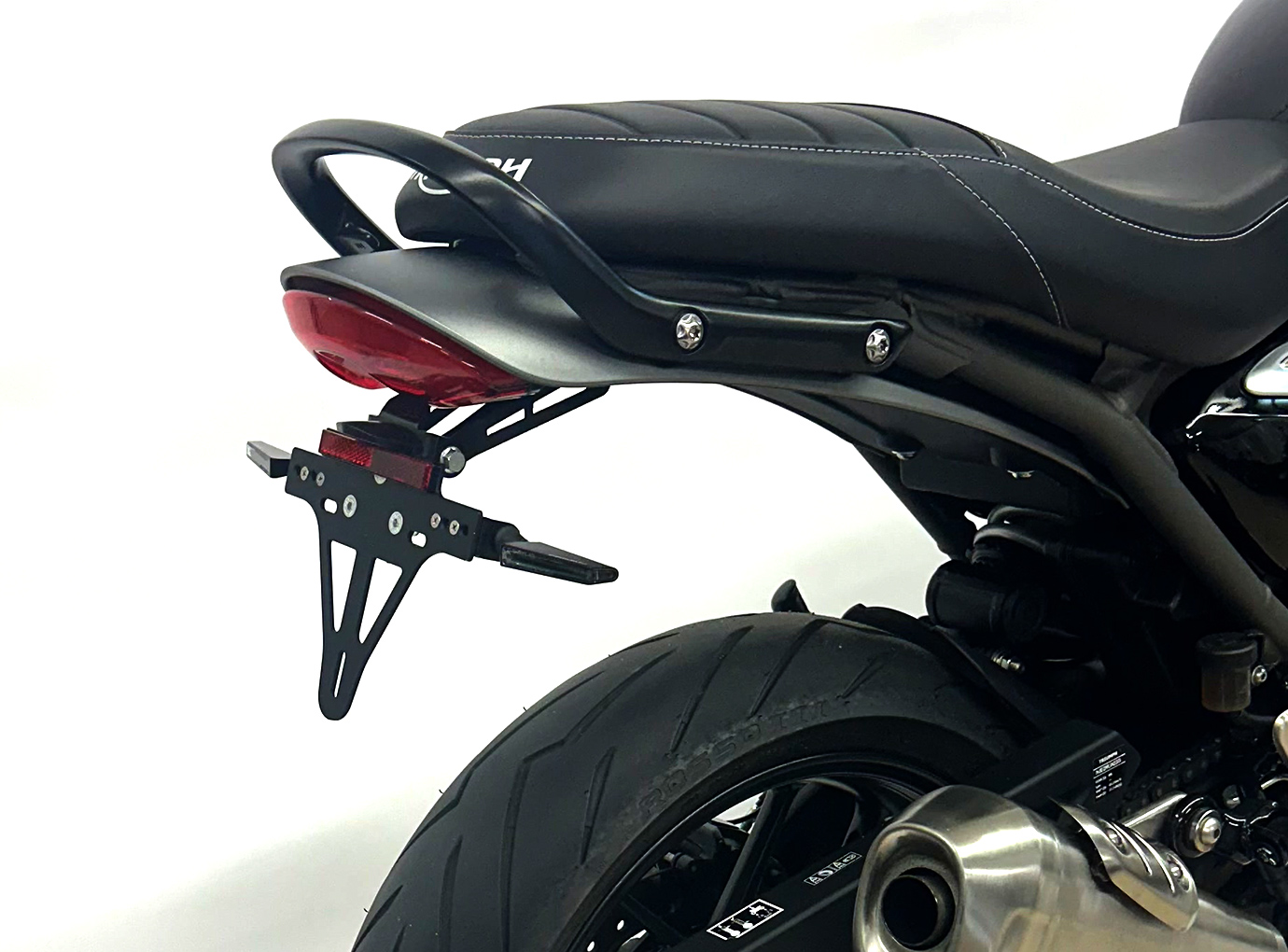 alpha Technik Kennzeichenhalter für Triumph Speed 400, Scambler 400 X, Typ 010, Modelljahr 2024-