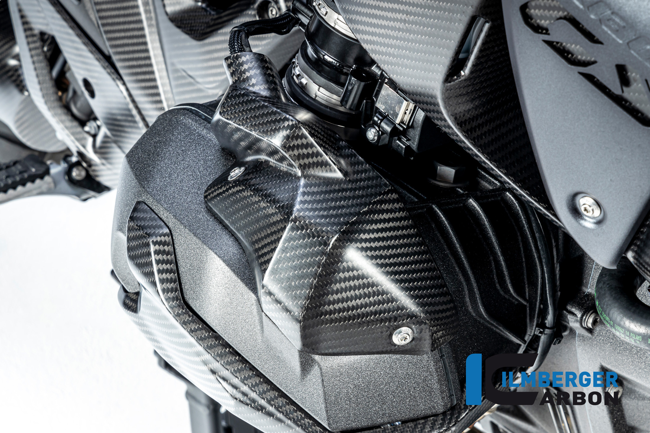 Ilmberger Carbon Einspritzdüsen Abdeckung rechts, matt, BMW R1300GS 2023-