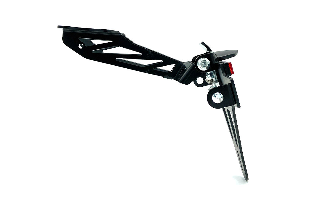 alpha Technik Kennzeichenhalter für Yamaha MT09 / Tracer 900, Typ RN29 / RN43 / RN57 Modelljahr 2015-