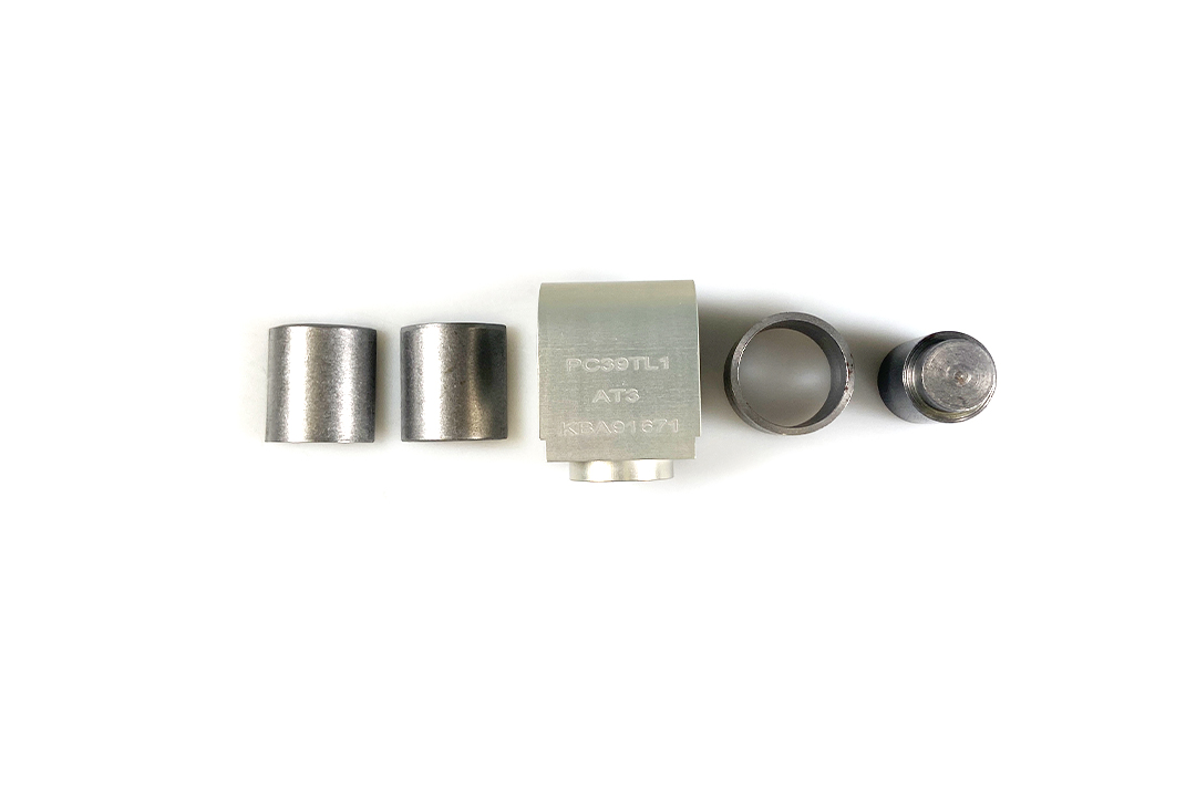 alpha Technik Tieferlegungssatz 25mm für Honda Hornet 600, Typ PC41; Modelljahr 2007-