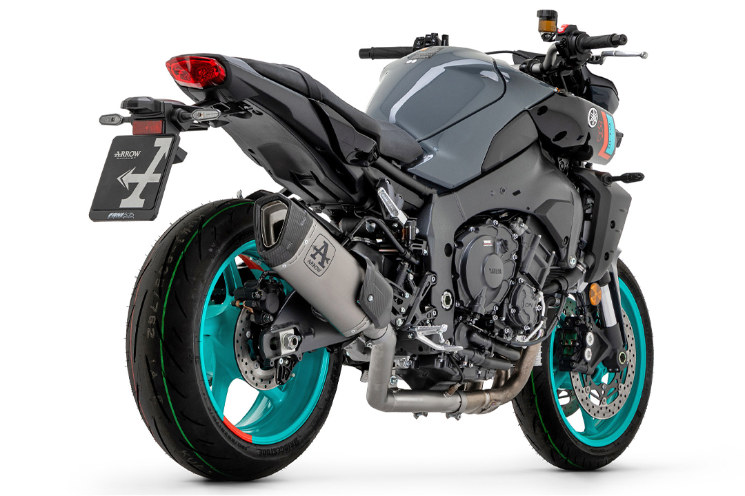 ARROW PISTA Slip-On Titan für Yamaha MT-10 Modelljahr 2022-