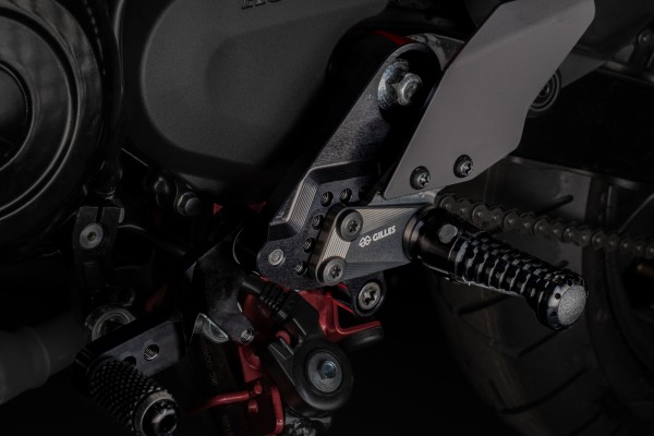 GILLES AS31GT3 Fußrastenanlage schwarz für Honda DAX 125 2022- 