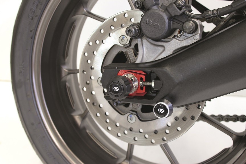 GILLES Kettenspanner für Yamaha MT-09 (RN29) schwarz