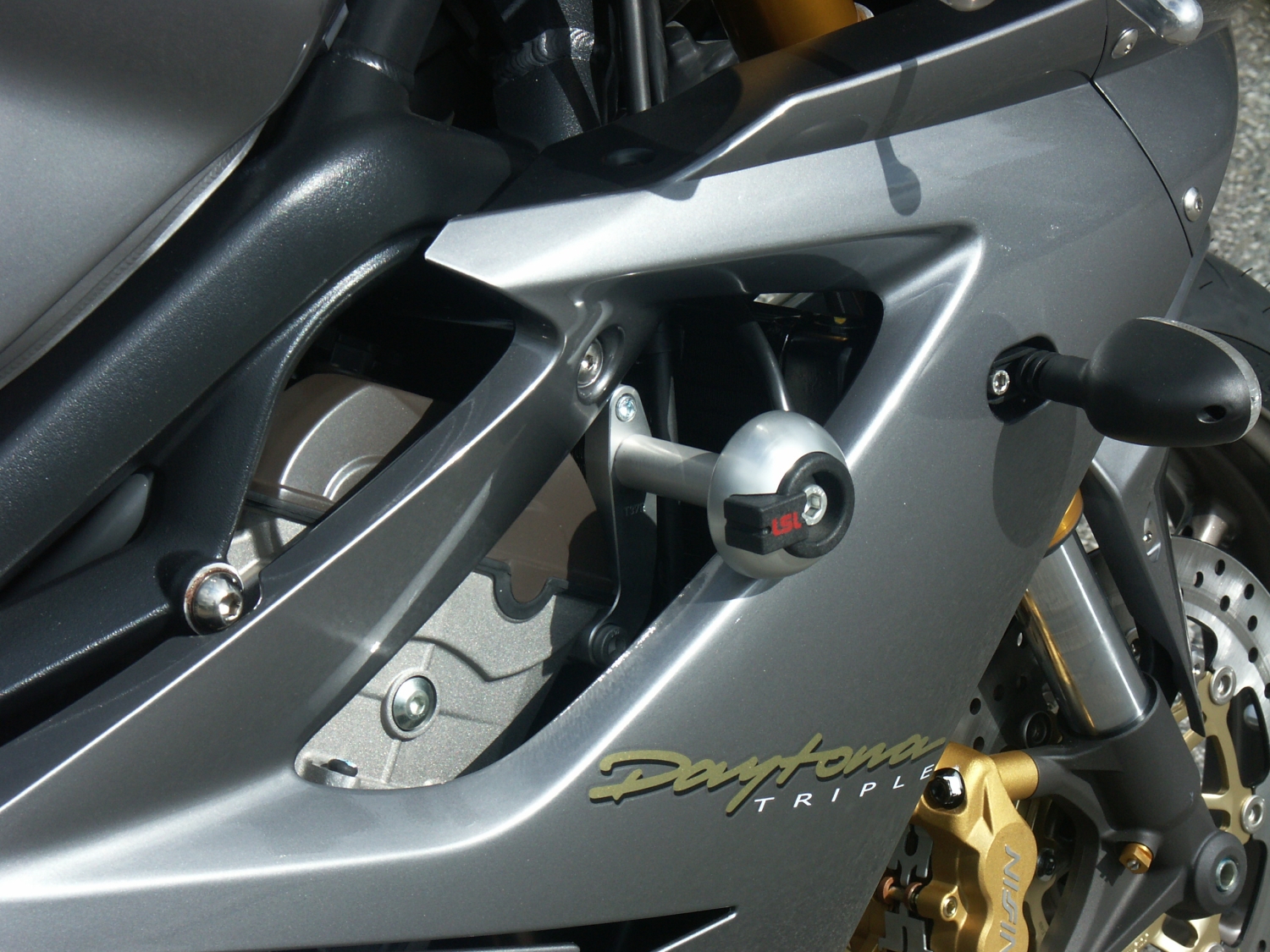 LSL Crash Pad Befestigungskit für Triumph Daytona 675,  2006-2012