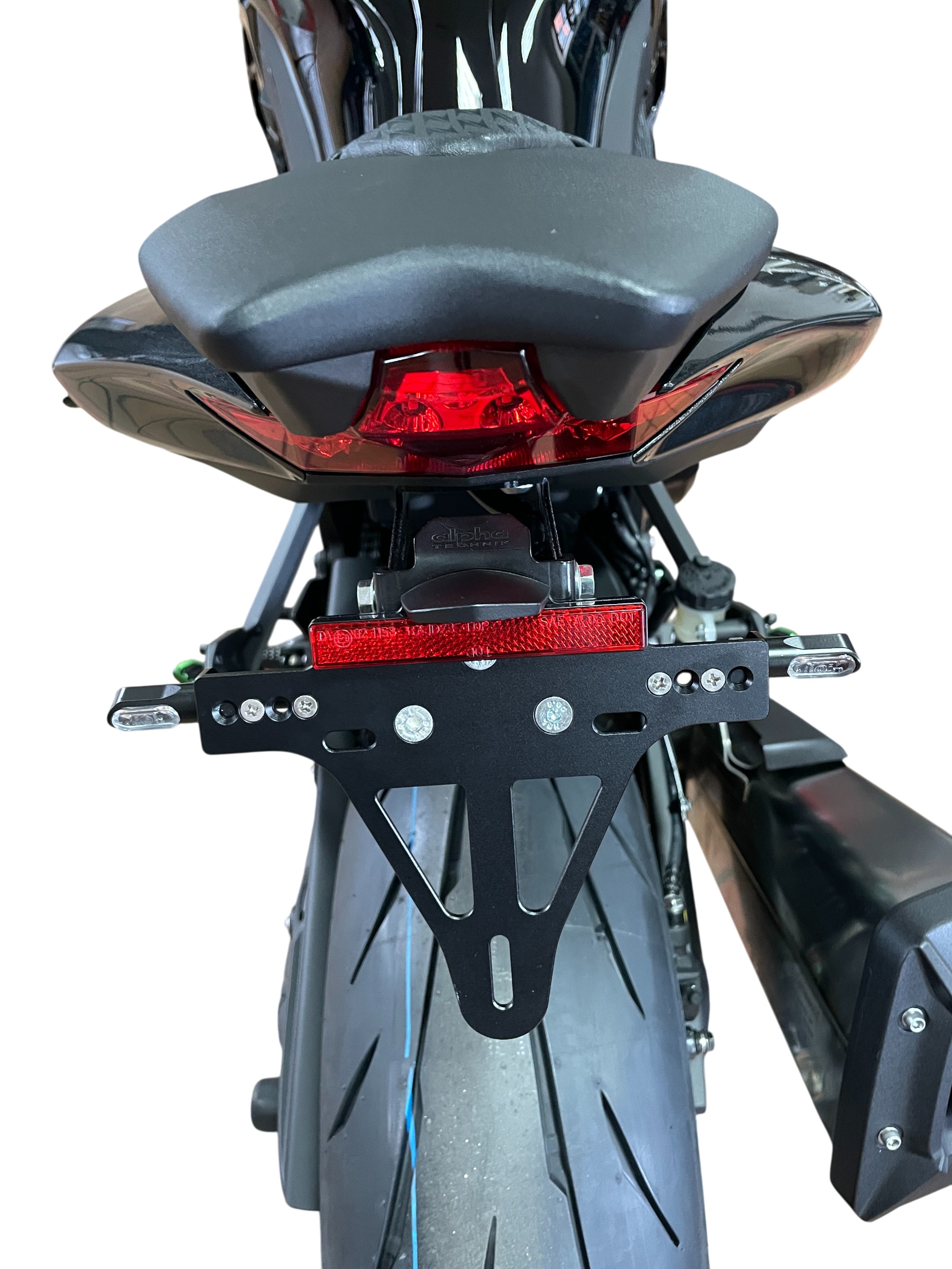 alpha Technik Kennzeichenhalter Kawasaki Z1100 / Z1100 SE, Modelljahr 2025-