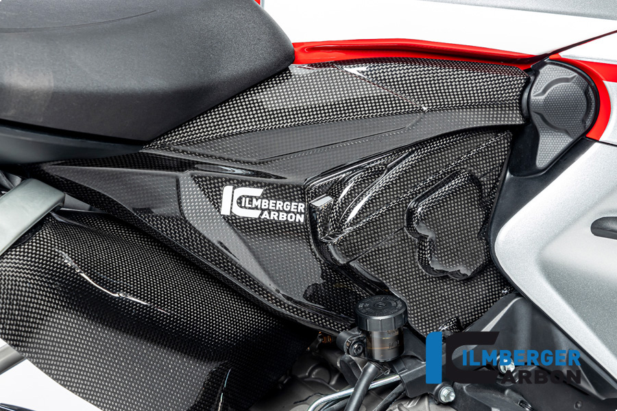 Ilmberger Carbon Rahmenheckverkleidung mit Zylinderkopfabdeckung rechts, glänzend, Ducati Streetfighter V2,  2022-