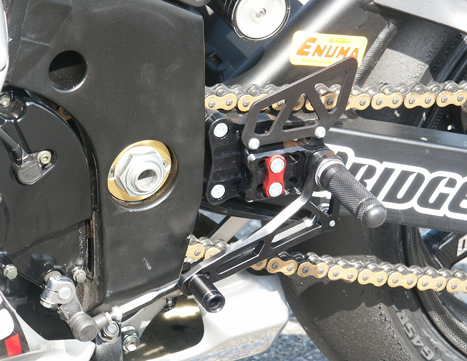 LSL 2Slide-Rastenanlage für Suzuki GSXR1000, 2003-2004, schwarz-rot