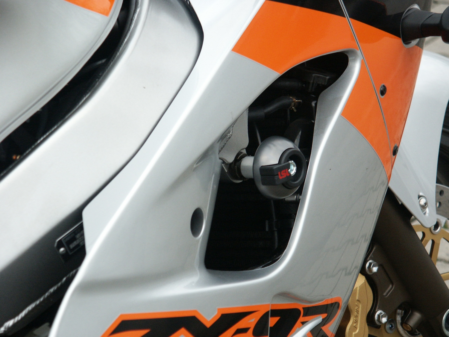 LSL Crash Pad Befestigungskit für Kawasaki ZX-9R,  2002-2003