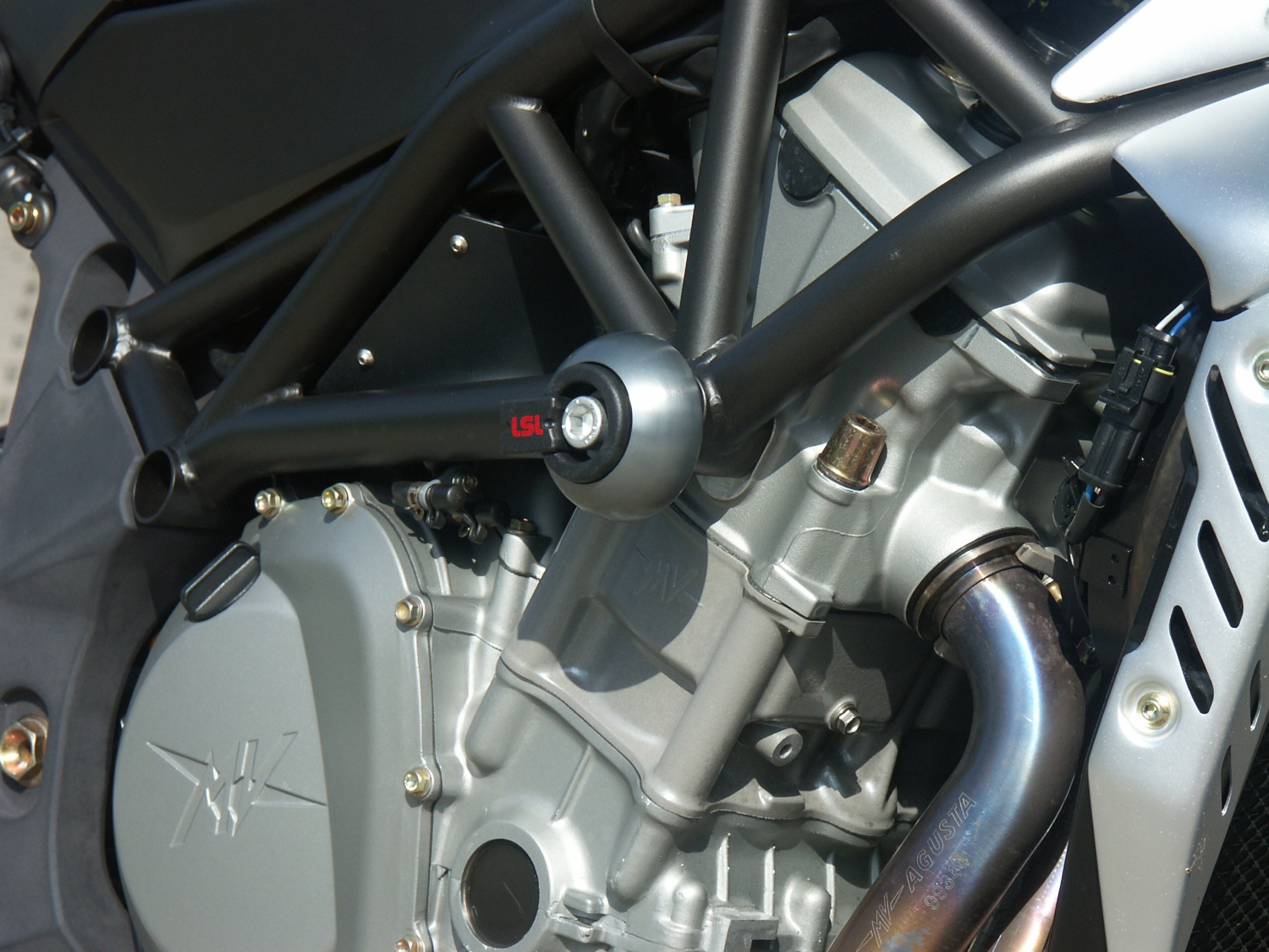 LSL Crash Pad Befestigungskit für MV Agusta Corsaro/Scrambler 1200