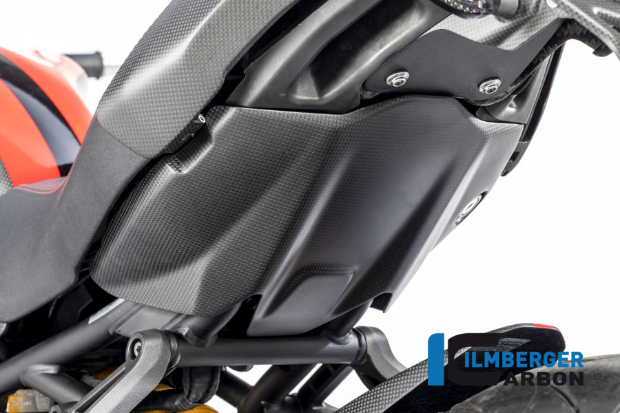 Ilmberger Carbon Untere Rahmenheckabdeckung, matt, Ducati Monster 1200, 1200S 2017-