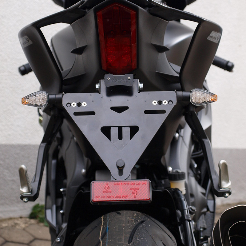 alpha Technik Kennzeichenhalter für Yamaha YZF-R6; Typ RJ27; Modelljahr 2017-