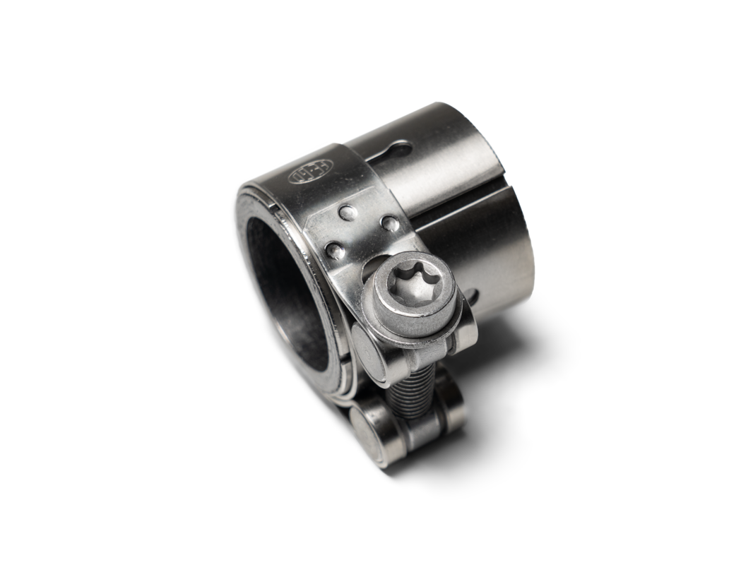 Akrapovic Einbausatz 