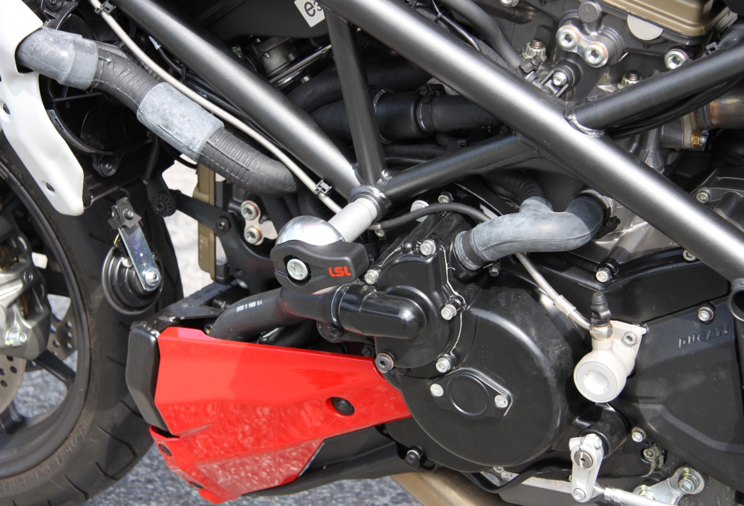 LSL Crash Pad Befestigungskit, für Ducati Streetfighter/Multistrada 1200