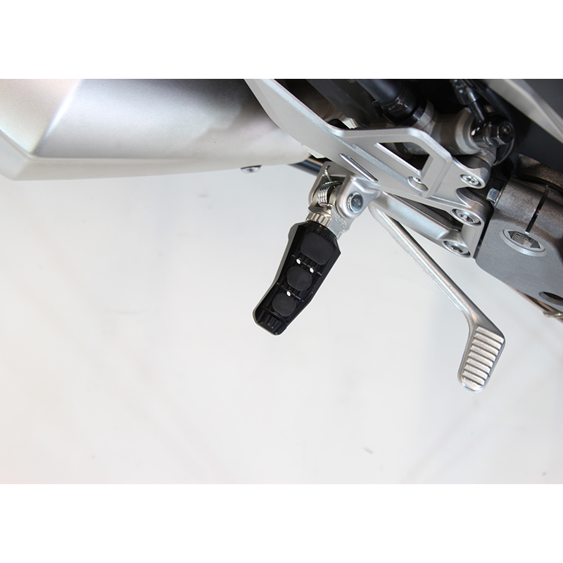 Gilles Austauschfußrasten-Kit, Sozius, schwarz für Yamaha YZF-R1 2002-, YZF-R6 2003-2020