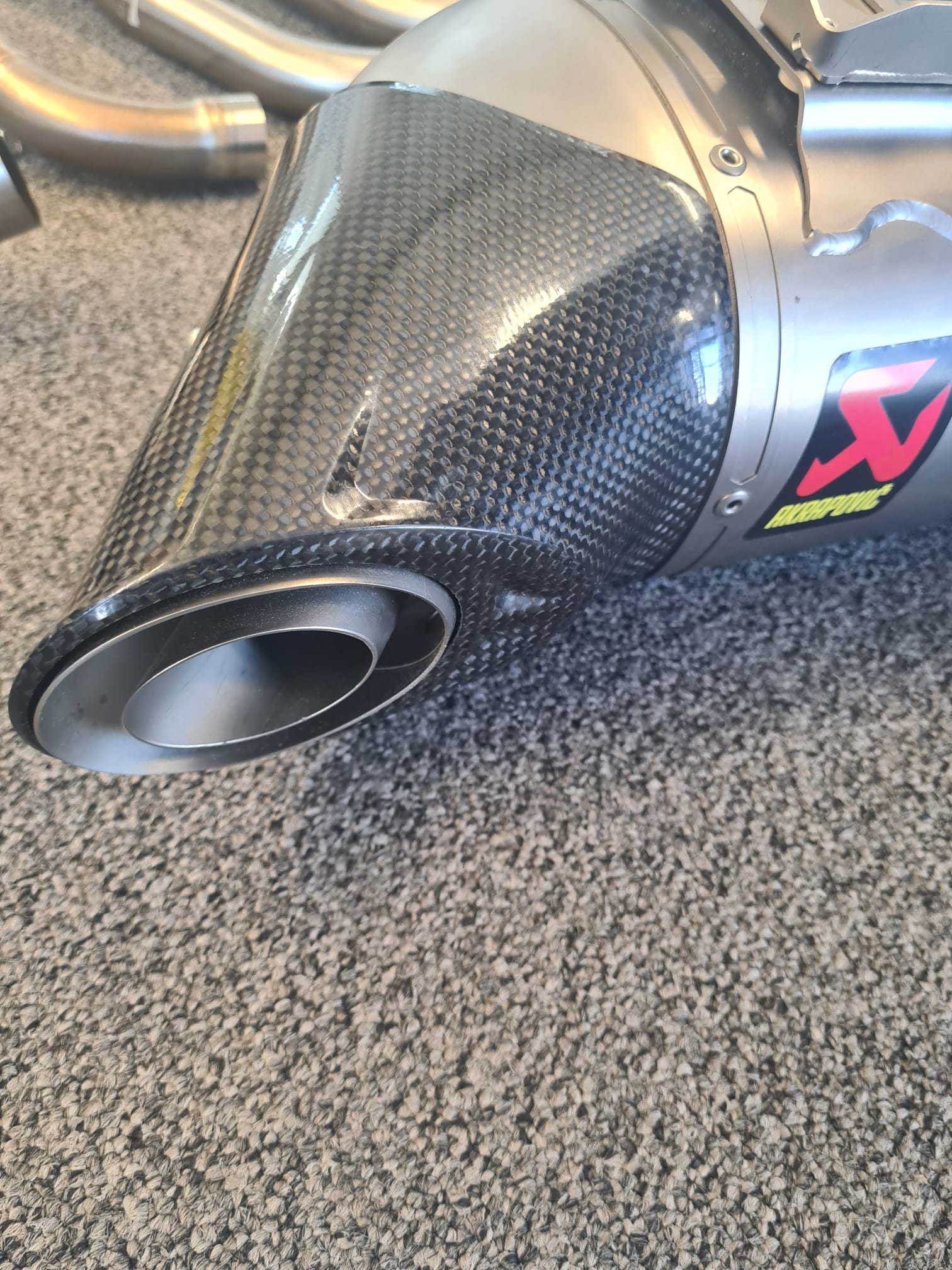 Akrapovic Racing Line (Titanium) Auspuffanlage für Honda CB(R)650F 2014-2016 / CB(R)650F 2017-2018 /  CB(R)650R 2019-2020