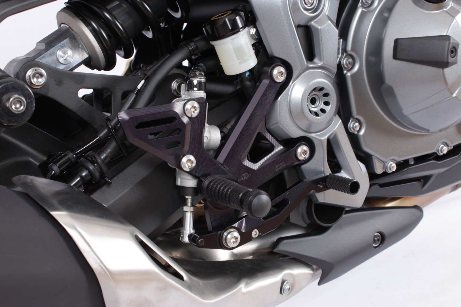 GILLES RCT10GT Fußrastenanlage für Kawasaki Z900, 2017-