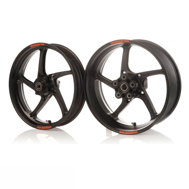 OZ Piega R Aluminium vorne in schwarz matt für Honda CBR1000RR Fireblade (ohne ABS), SC59, 2008-2016