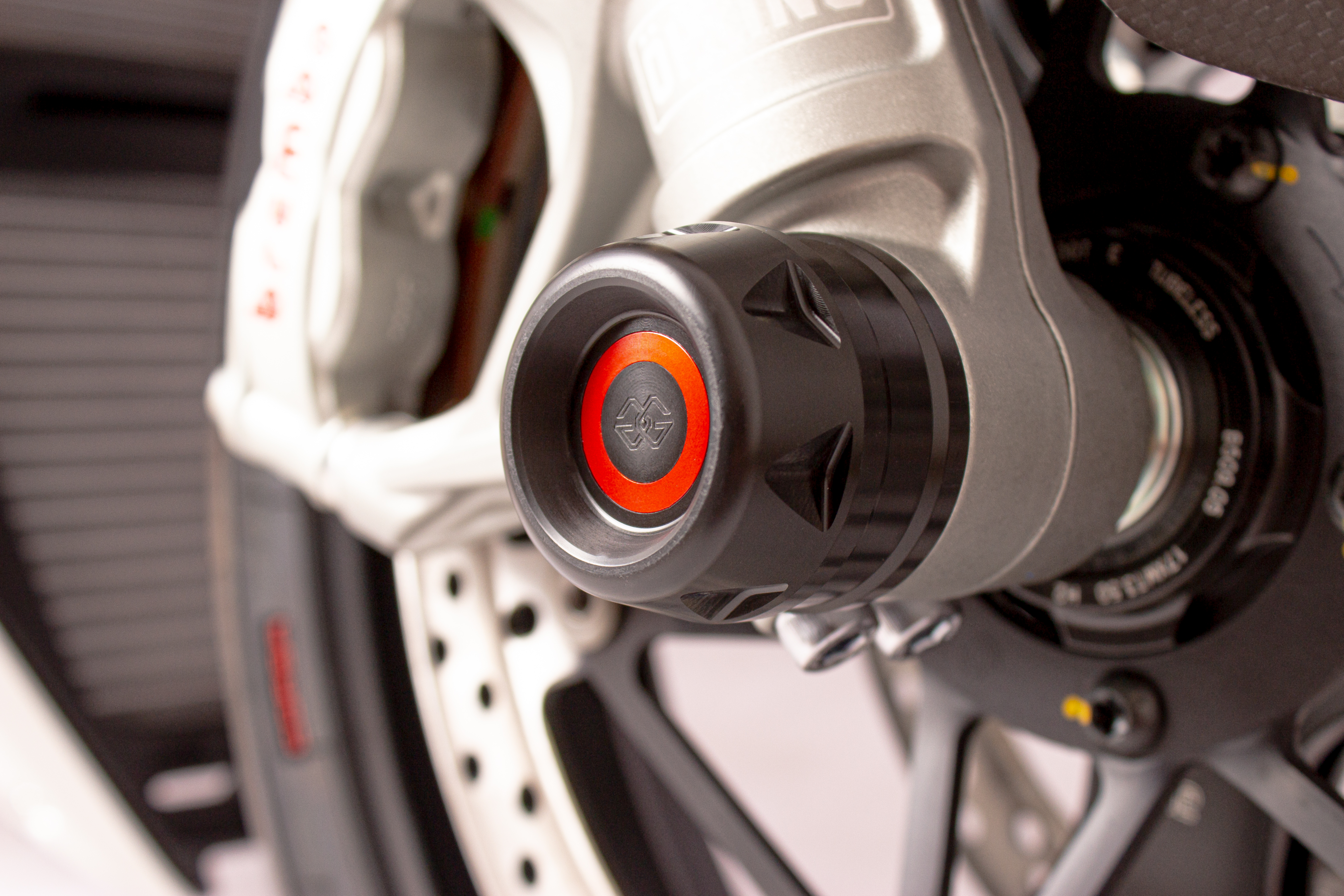 Gilles Achsprotektor vorne, Ducati Modelle